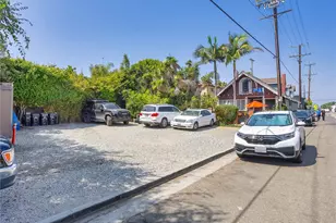 42 19th Ave, Venice, CA 90291 - Photo 1