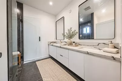 1525 S Carmelina, Los Angeles, CA 90025 - Photo 8