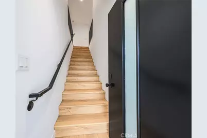 1525 S Carmelina, Los Angeles, CA 90025 - Photo 38