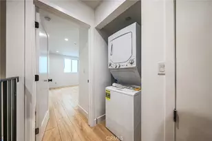 1525 S Carmelina, Los Angeles, CA 90025 - Photo 48