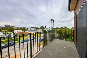 1525 S Carmelina, Los Angeles, CA 90025 - Photo 36