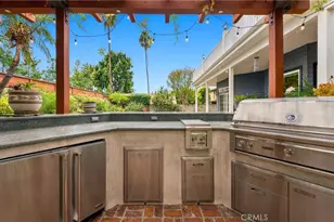 116 Country Club, Burbank, CA 91501 - Photo 58