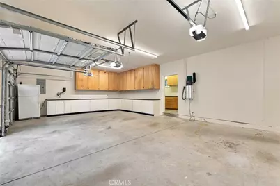 116 Country Club, Burbank, CA 91501 - Photo 60