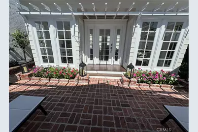 220 S Reese Place, Burbank, CA 91506 - Photo 46