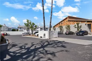 4479 Rockland, La Canada Flintridge, CA 91011 - Photo 12