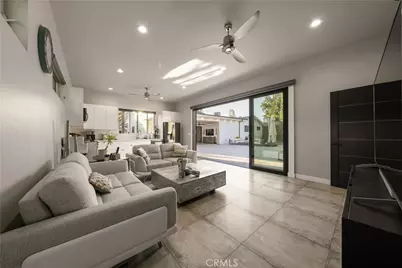 8622 White Oak Avenue, Sherwood Forest, CA 91325 - Photo 30