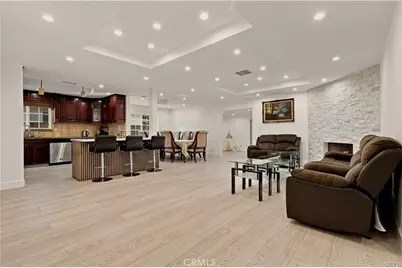 8646 Nagle, Panorama City, CA 91402 - Photo 2