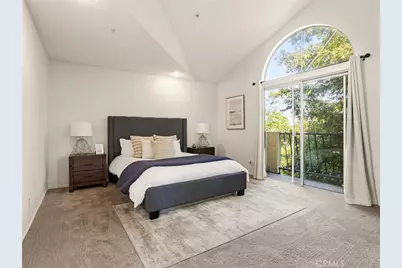 11044 Acama Street #302, Studio City, CA 91602 - Photo 22