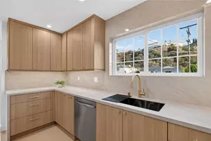 10211 Roscoe, Los Angeles, CA 91352 - Photo 8