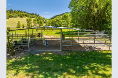 3901 Canyon Road, Willits, CA 95490 - Photo 16