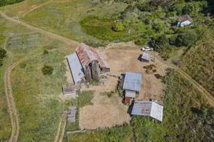 42000 Mountain View Rd, Manchester, CA 95459 - Photo 22