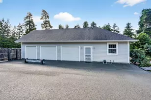 18970 Quail Ct, Fort Bragg, CA 95437 - Photo 36