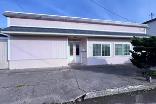 210 S McPherson St, Fort Bragg, CA 95437 - Photo 32