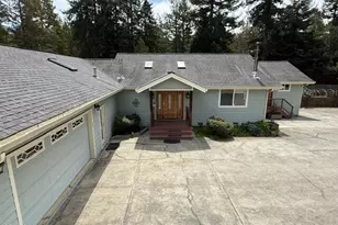 18920 Timber Pointe Dr, Fort Bragg, CA 95437 - Photo 2