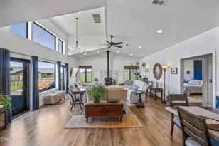 19251 Monterey Ave, Fort Bragg, CA 95437 - Photo 10