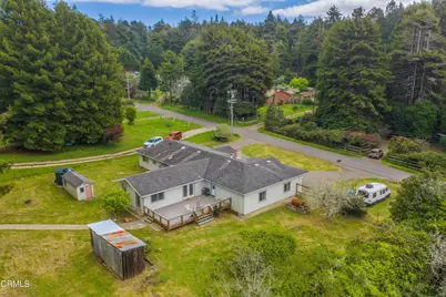 32350 Ellison Way, Fort Bragg, CA 95437 - Photo 28