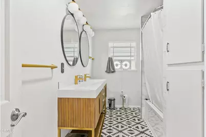 32350 Ellison Way, Fort Bragg, CA 95437 - Photo 16