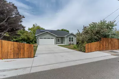 151 Dana Street, Fort Bragg, CA 95437 - Photo 1