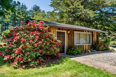 25101 Charlene Lane, Fort Bragg, CA 95437 - Photo 36