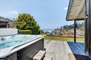 16861 Ocean Dr, Fort Bragg, CA 95437 - Photo 44