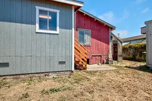 715 West St, Fort Bragg, CA 95437 - Photo 30