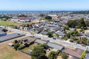 1072 E Chestnut St, Fort Bragg, CA 95437 - Photo 24
