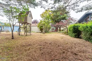 460 Alger St, Fort Bragg, CA 95437 - Photo 42