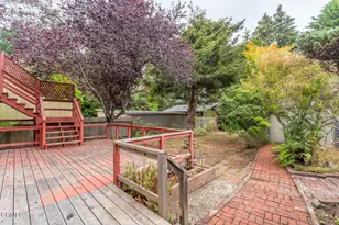 460 Alger St, Fort Bragg, CA 95437 - Photo 18