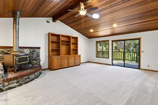 32268 Forest Ln, Fort Bragg, CA 95437 - Photo 10