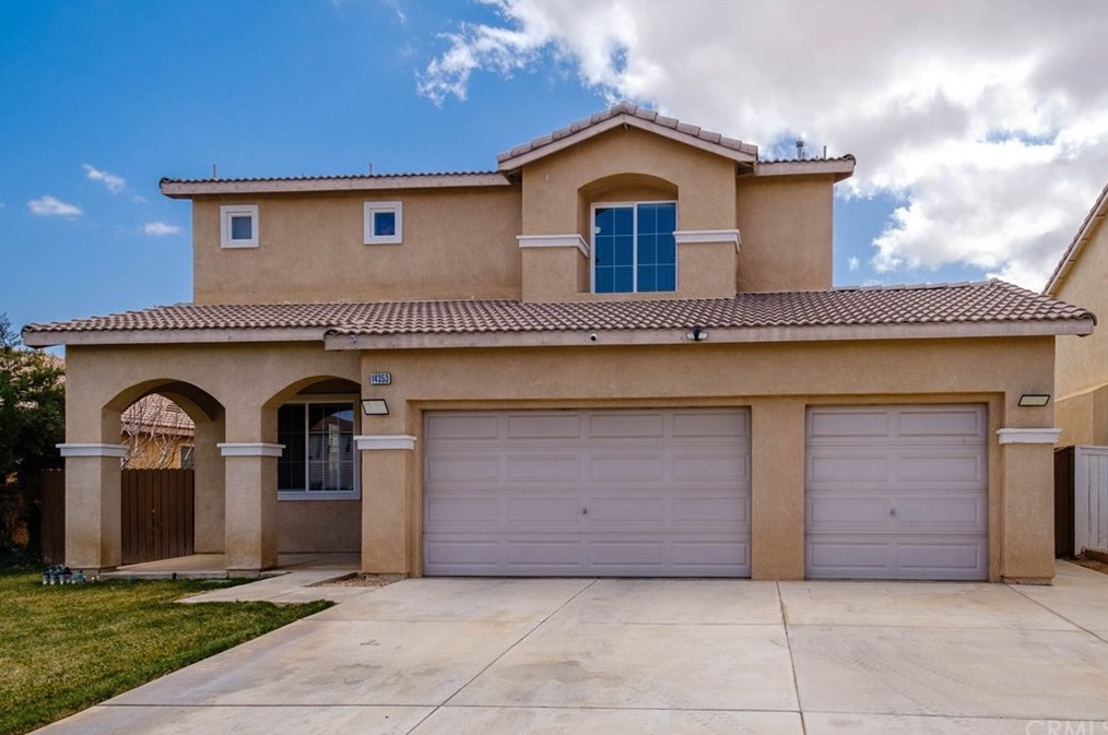 14353 Lonesome Dove Ct, Hesperia, CA 92344-8296