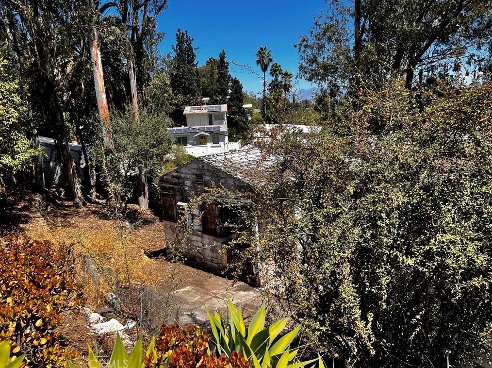 1800 Baxter St, Los Angeles CA  90026-1936 exterior
