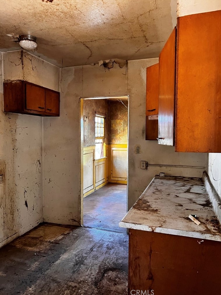 1800 Baxter St, Los Angeles CA  90026-1936 exterior