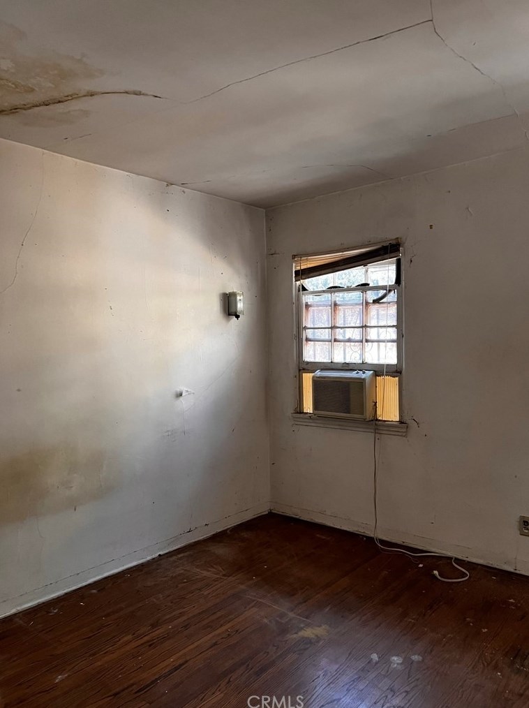 1800 Baxter St, Los Angeles CA  90026-1936 exterior