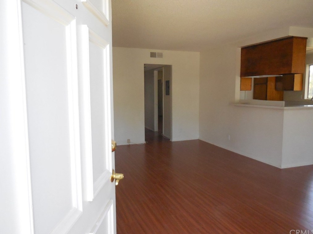 4166 Garden Ave, Los Angeles, CA 90039-1364