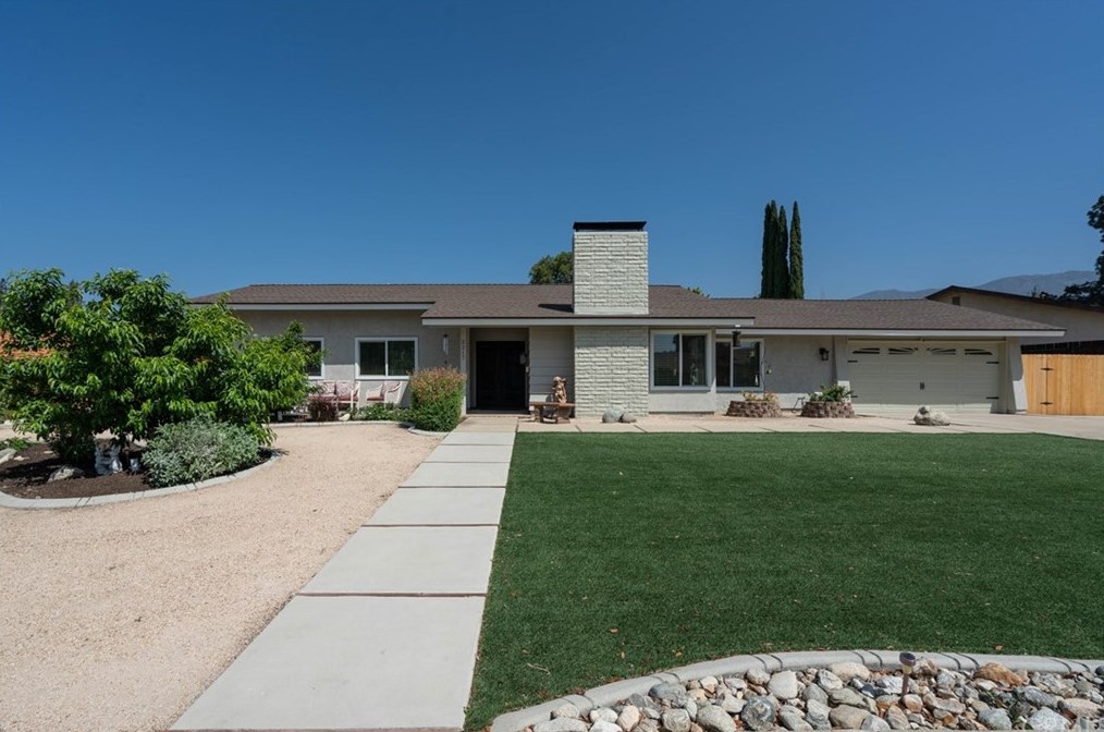 2217 Villa Maria Rd, Claremont, CA 91711-1661