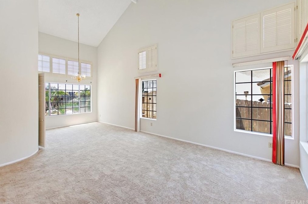 22529 Climbing Rose Dr, Moreno Valley, CA 92557-6033
