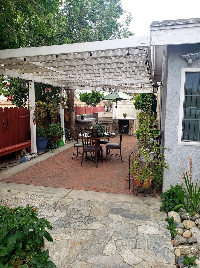 821 Las Lomas Rd, Duarte, CA 91010