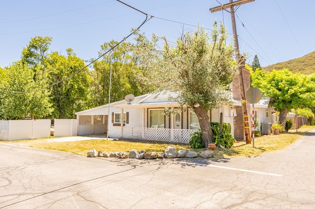 13953 Pollard Dr, Lytle Creek, CA 92358-9700