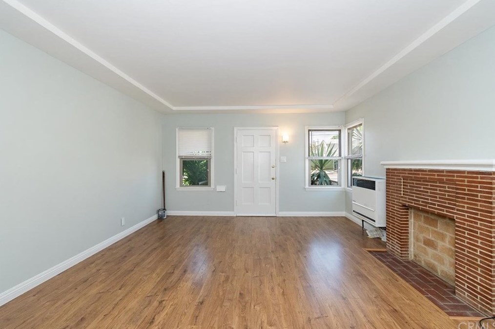 4020 Slauson Ave, Los Angeles, CA 90043-2804