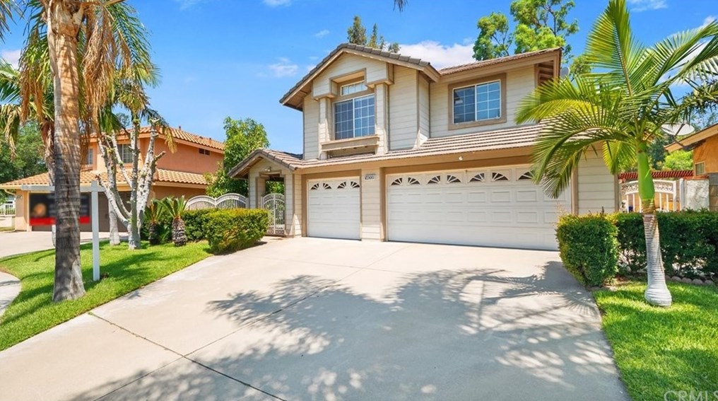 14008 Champlain Ct, Fontana, CA 92336-3501