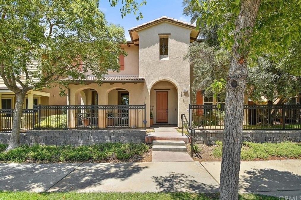 15822 Parkhouse Dr, Fontana, CA 92336-6502