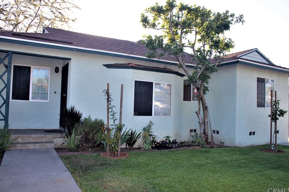 1430 Pacific Ave, Santa Ana, CA 92704-3720