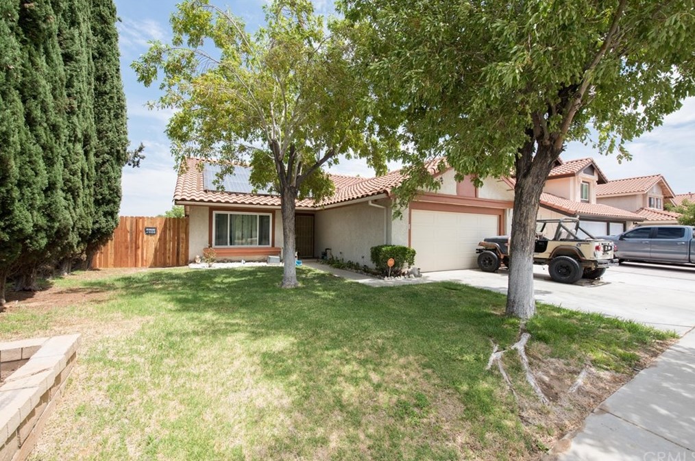 3103 Fairfield Ave, Palmdale, CA 93550-8334