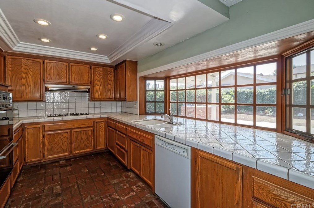 18124 Galatina St, City Of Industry, CA 91748