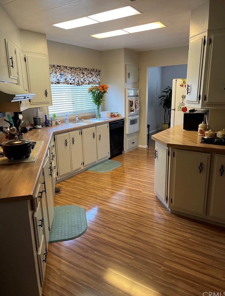 1342 Silverlake Plc, Brea, CA 92821