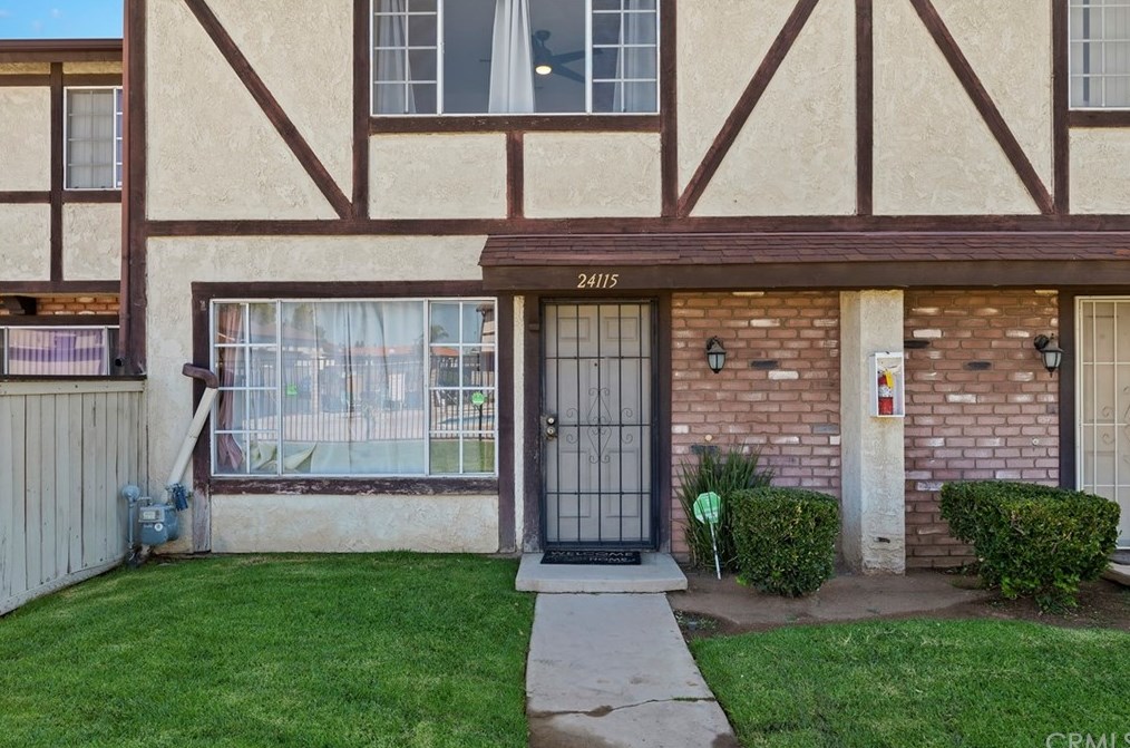 24115 Fir Ave, Moreno Valley CA  92553-2837 exterior