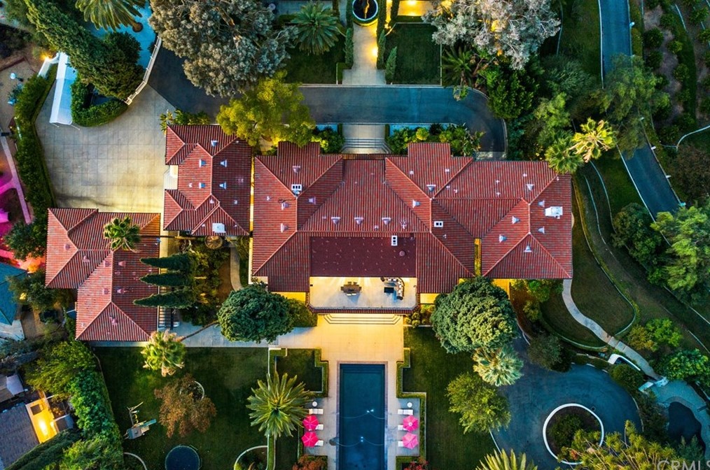 1350 S Center St, Redlands, CA 92373