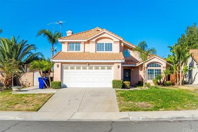 3025 Chablis Avenue - Photo 1