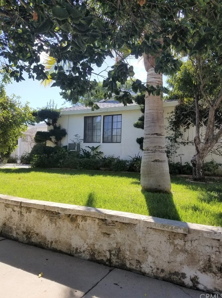 19140 Welby Way, Los Angeles CA  91335-5024 exterior
