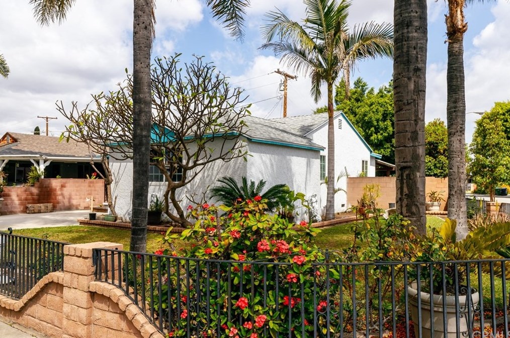 11433 Broaded St, Santa Fe Springs, CA 90670